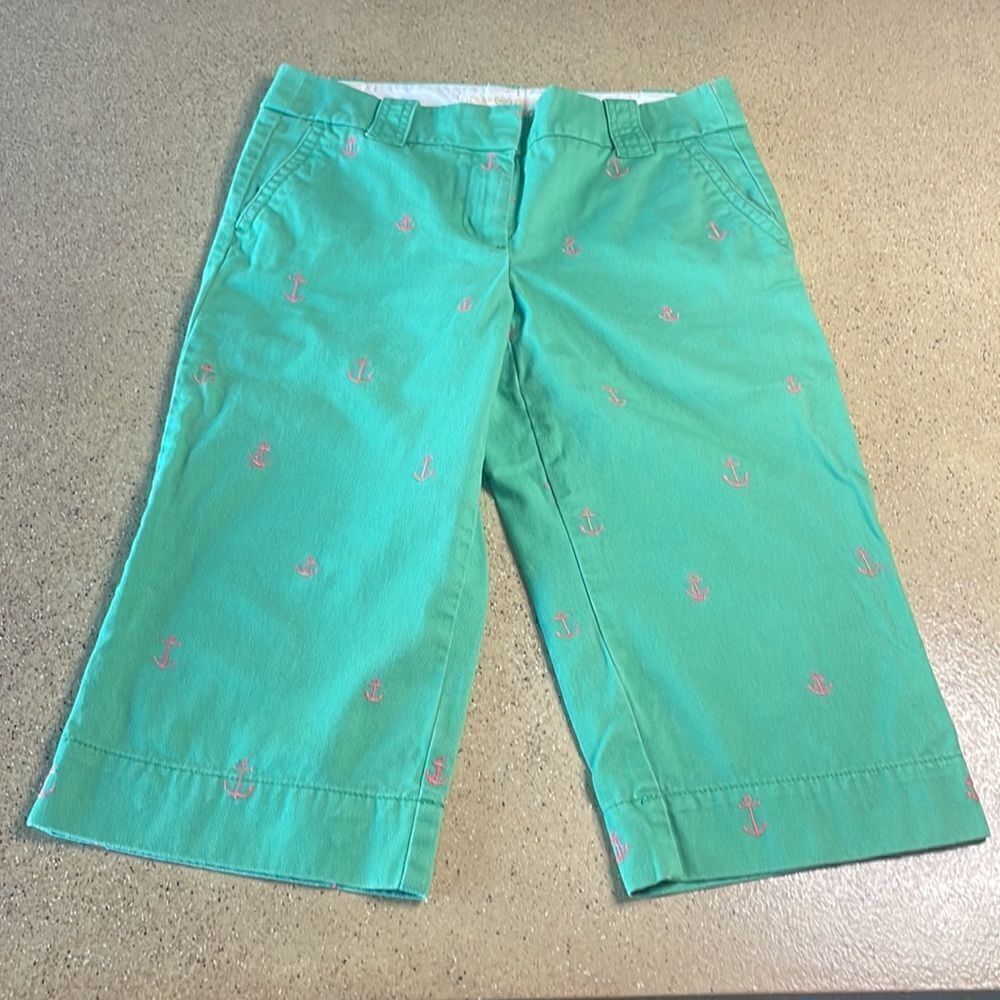 J. Crew Weathered Broken-In Classic Twill Chino Favorite Fit Clam Digger Shorts